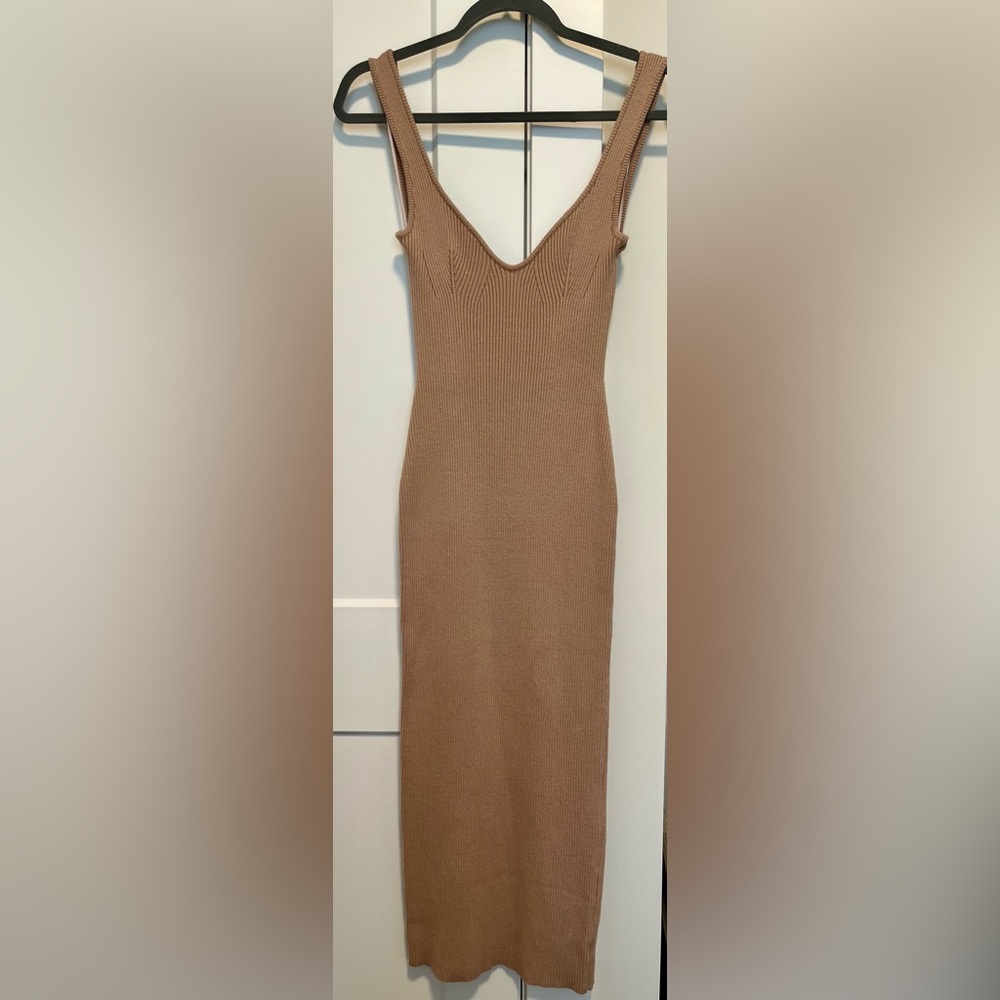 Nude Bodycon Knit Midi Dress Size L